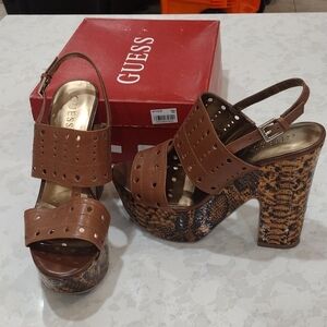 Guess. Leather Snake Skin Print Platform Wedges. Size 8M